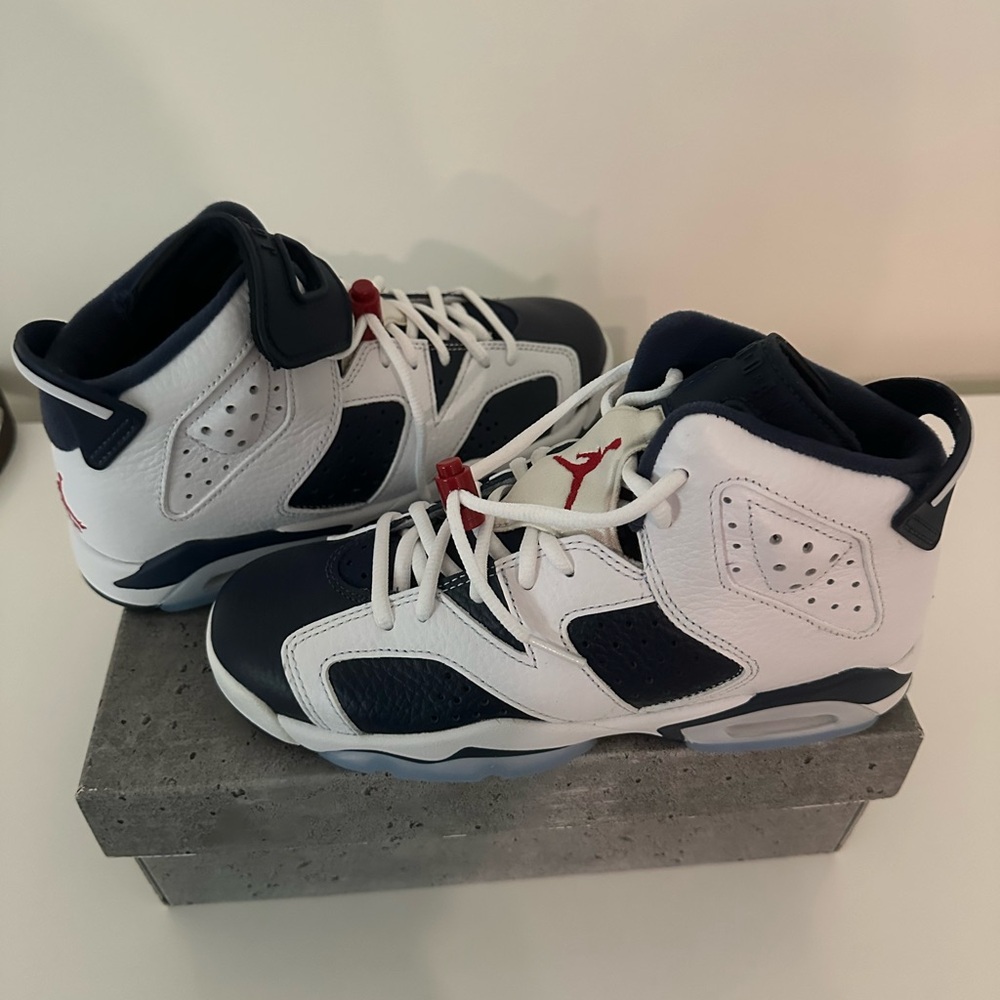 Jordan Kids Sneakers - White and Navy